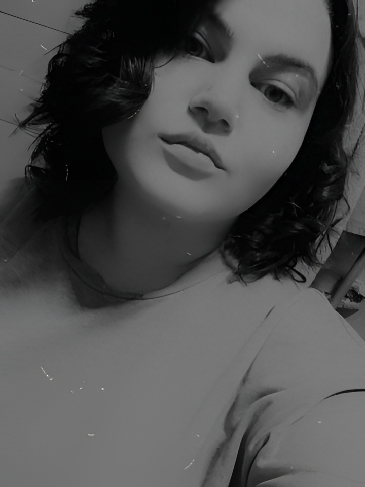 Кристина привлекательная девушка из Пскова цена от 2000 руб