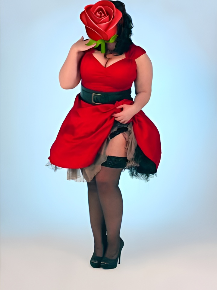 Индивидуалка Софа, доступна для личного знакомства от 2000 руб