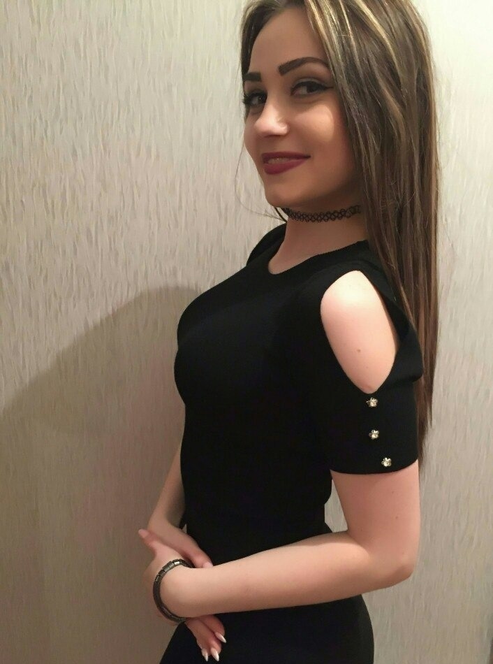 Лизочка привлекальеная девушка из Пскова цена от 3000 руб