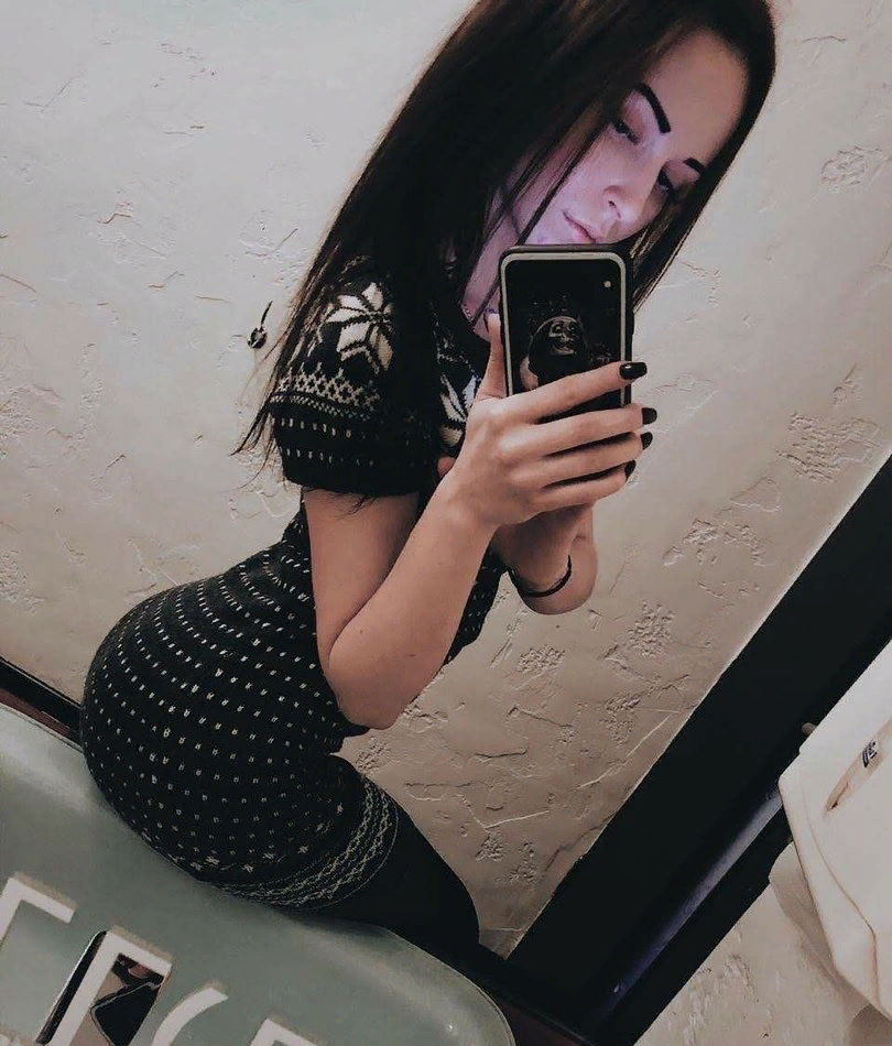 Люда привлекальеная девушка из Пскова цена от 3500 руб