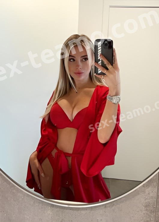 Галина привлекательная девушка из Пскова цена от 2500 руб