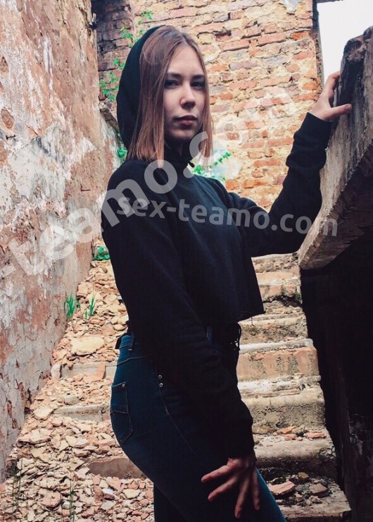 Елена привлекательная девушка из Пскова цена от 3500 руб