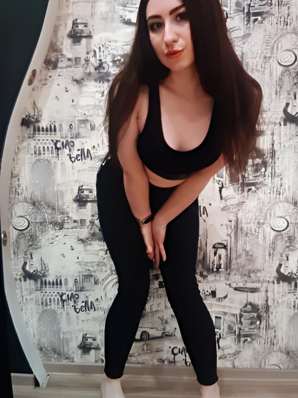 Катенька привлекательная девушка из Пскова цена от 4000 руб