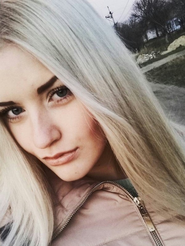 Карина привлекательная девушка из Пскова цена от 3500 руб