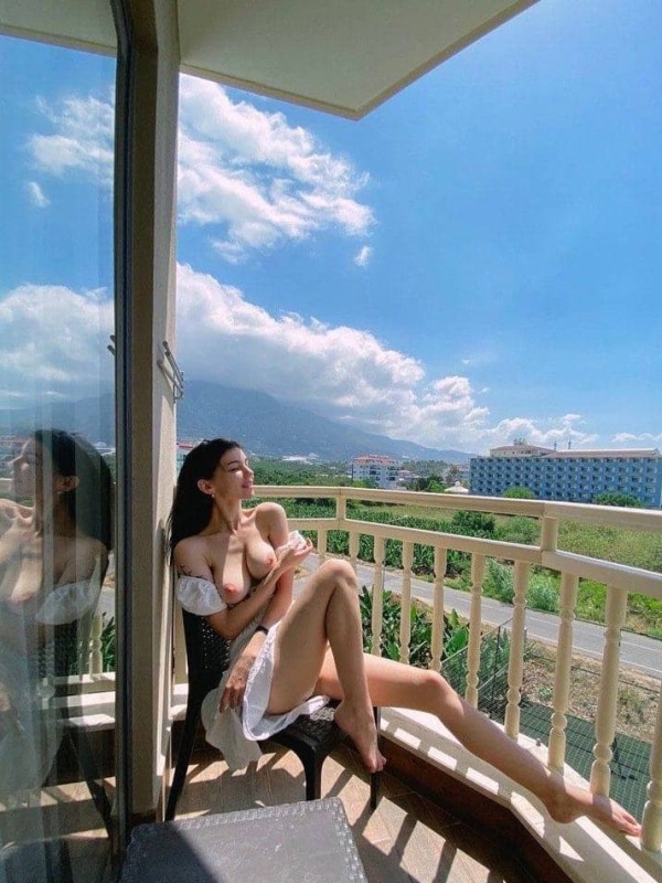 Зара привлекательная девушка из Пскова цена от 3000 руб