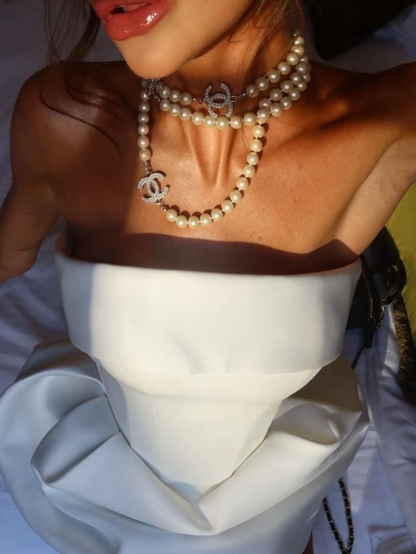 Алисия привлекательная девушка из Пскова цена от 8000 руб